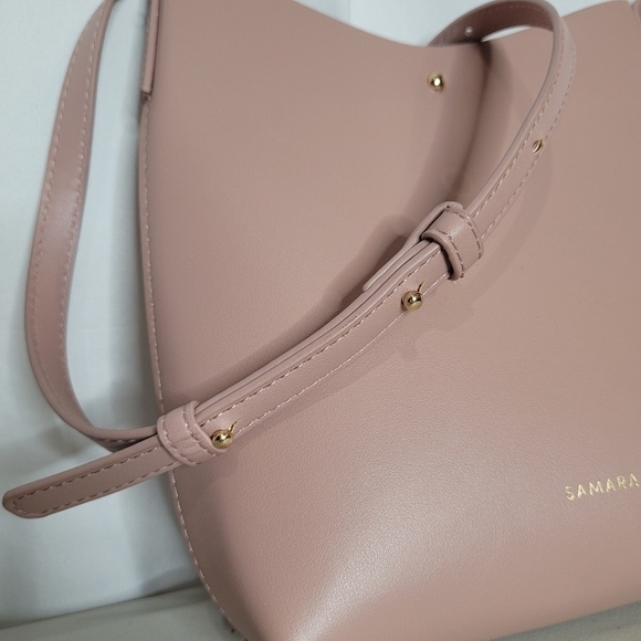SAMARA Peony (Soft Pink) Vegan Leather Medium Shoulder Bag / Crossbody Bag - Picture 8 of 16